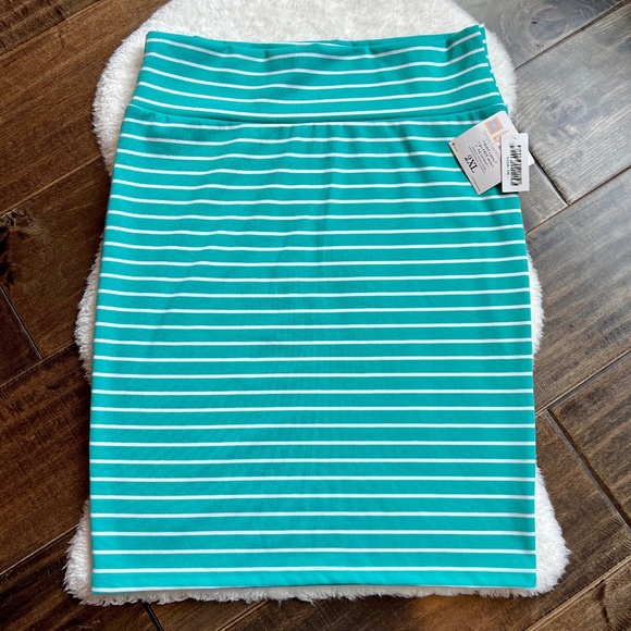 LuLaRoe Dresses & Skirts - LuLaRoe Cassie Mint Green & White Stripe Pencil Skirt Size XXL